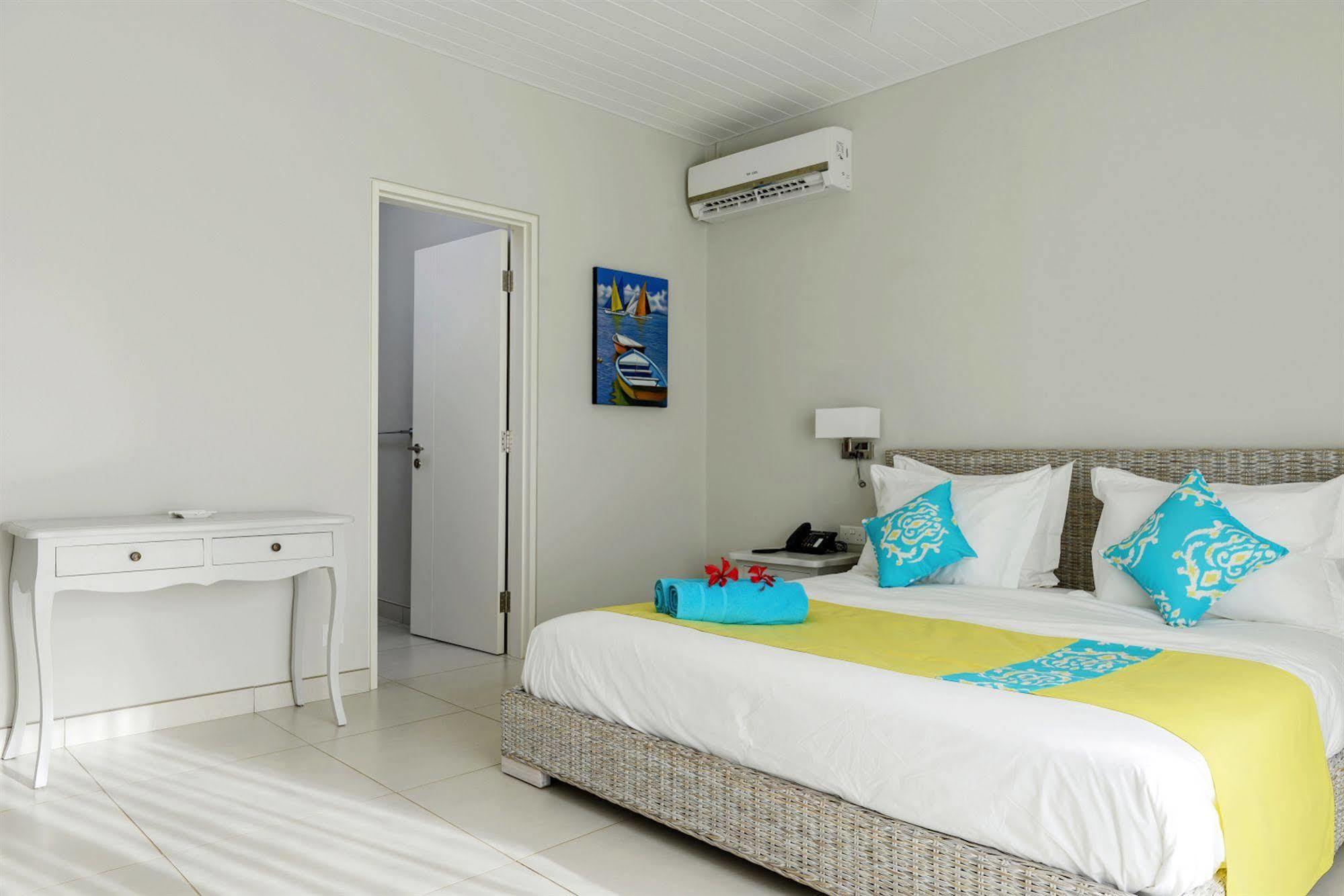 Voile Bleue Boutique Hotel Pointe aux Piments Exterior photo